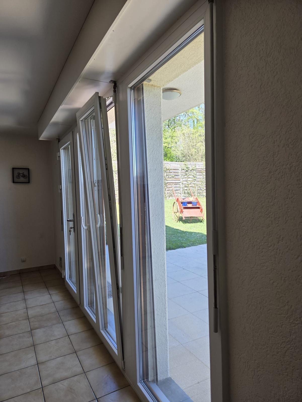 94b06857-4939-42bd-9304-526963271d09.jpg